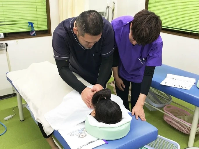 スクール事業での研修風景